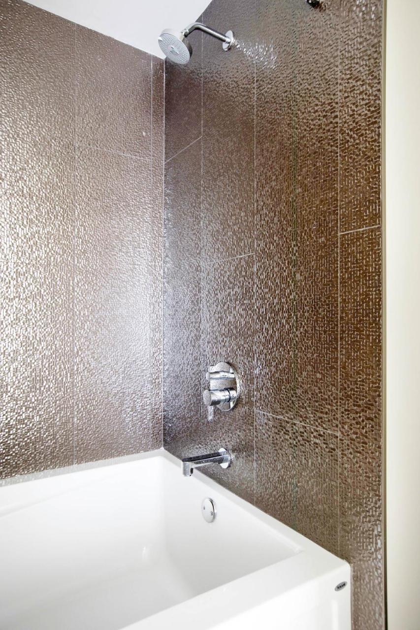 Deluxe Canal Street Suites By Sonder New Orleans Ngoại thất bức ảnh